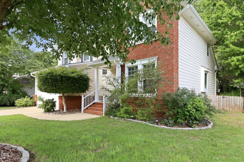 5128 Pinehall Wynd, Raleigh, NC 27604