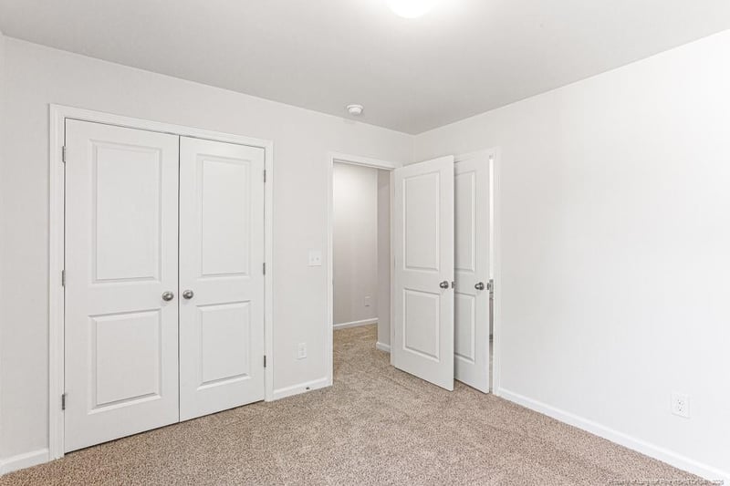 5128 Tyndall Dr, Sanford, NC 27330
