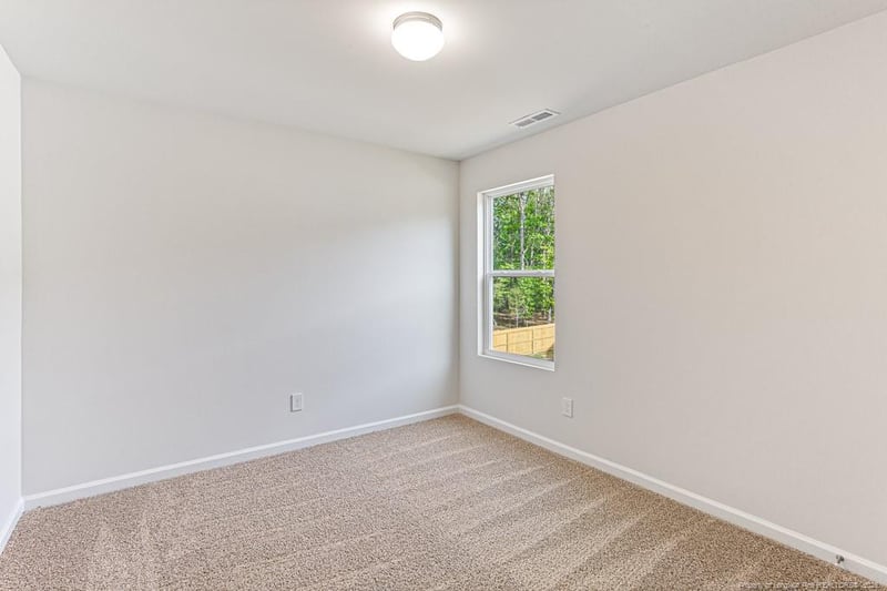 5128 Tyndall Dr, Sanford, NC 27330