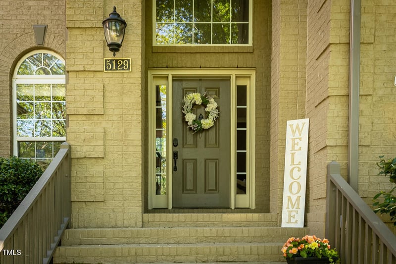 5129 Bartons Enclave Ln, Raleigh, NC 27613