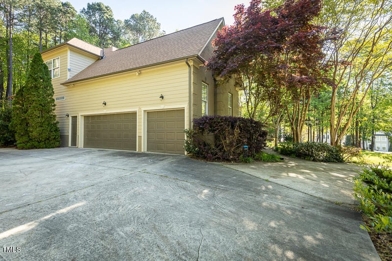 5129 Bartons Enclave Ln, Raleigh, NC 27613