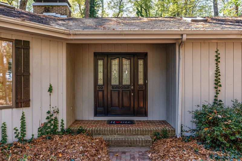 513 Argyll Dr, Sanford, NC 27332