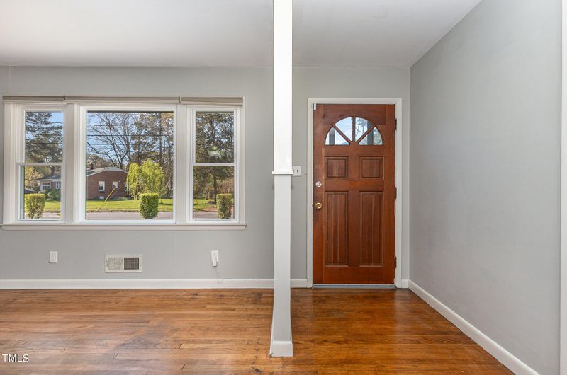 513 Bailey Dr, Raleigh, NC 27610