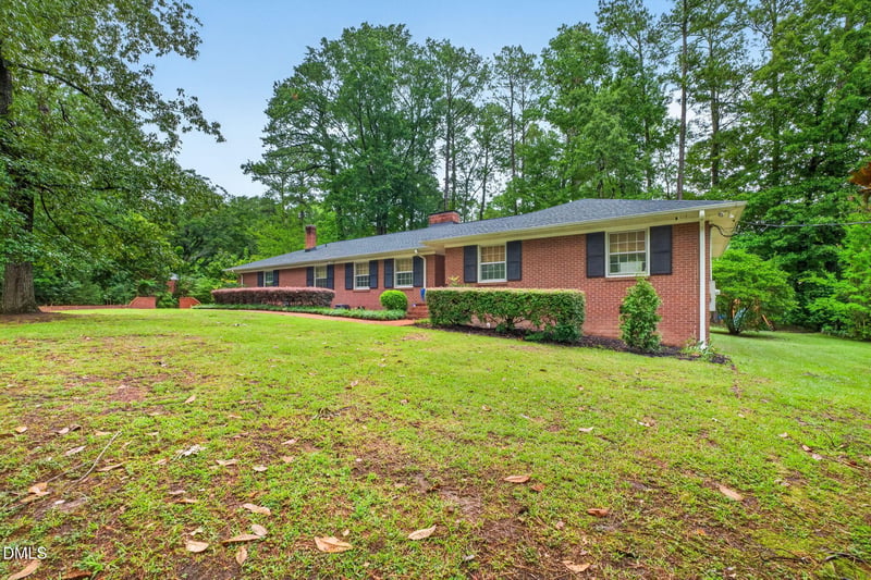 513 Brinn Dr, Sanford, NC 27330
