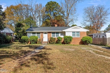 513 Calloway Dr, Raleigh, NC 27610