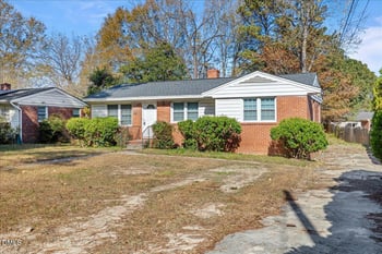 513 Calloway Dr, Raleigh, NC 27610