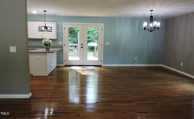 513 Carr St, Mebane, NC 27302
