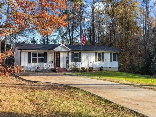 513 Cooper St, Clayton, NC 27520