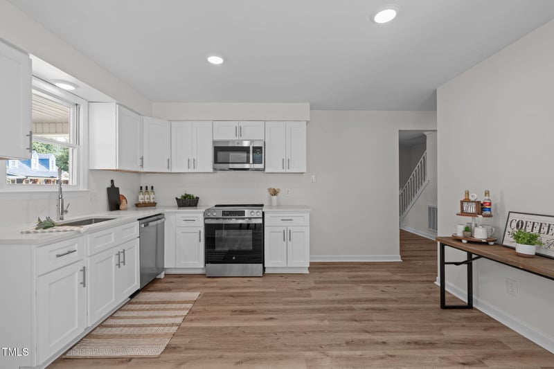 513 Derby Pl, Zebulon, NC 27597