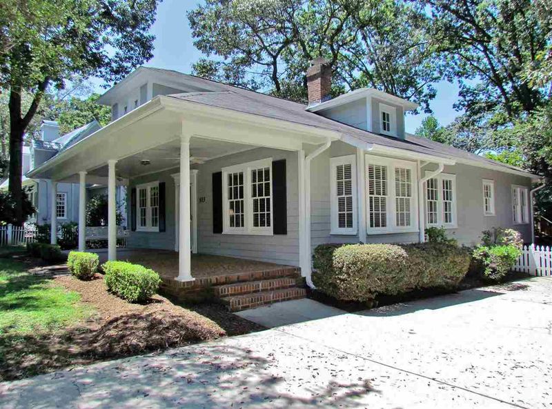 513 Dixie Trl, Raleigh, NC 27607