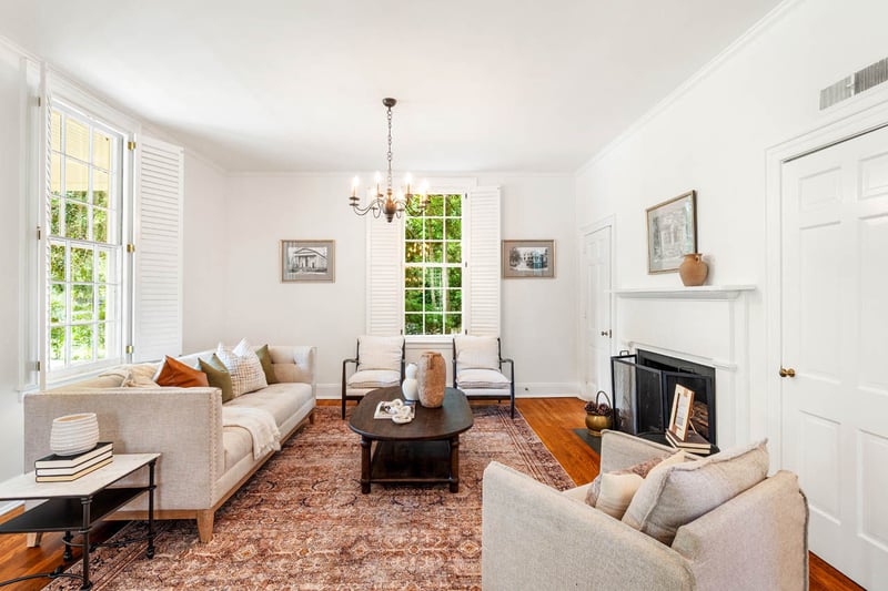 513 E East Franklin St, Chapel Hill, NC 27514
