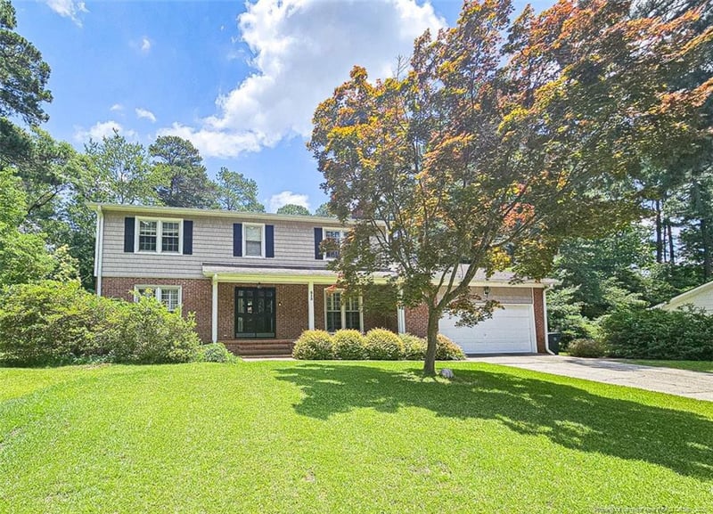 513 Edinburgh Dr, Fayetteville, NC 28303