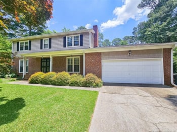 513 Edinburgh Dr, Fayetteville, NC 28303
