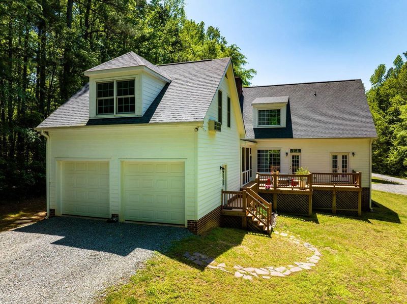513 Ford Rd, Chapel Hill, NC 27516