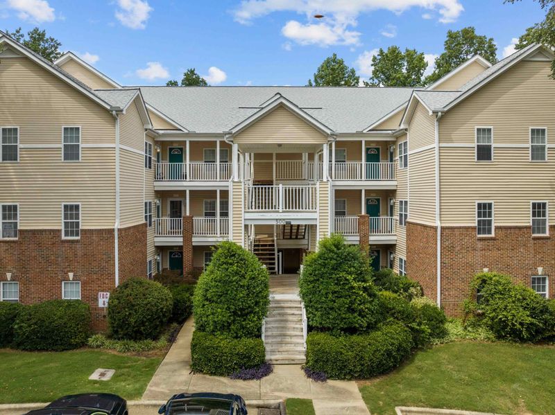 513 Glenolden Ct #513, Cary, NC 27513
