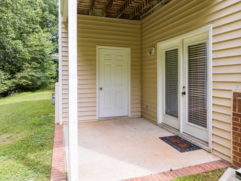 513 Glenolden Ct #513, Cary, NC 27513