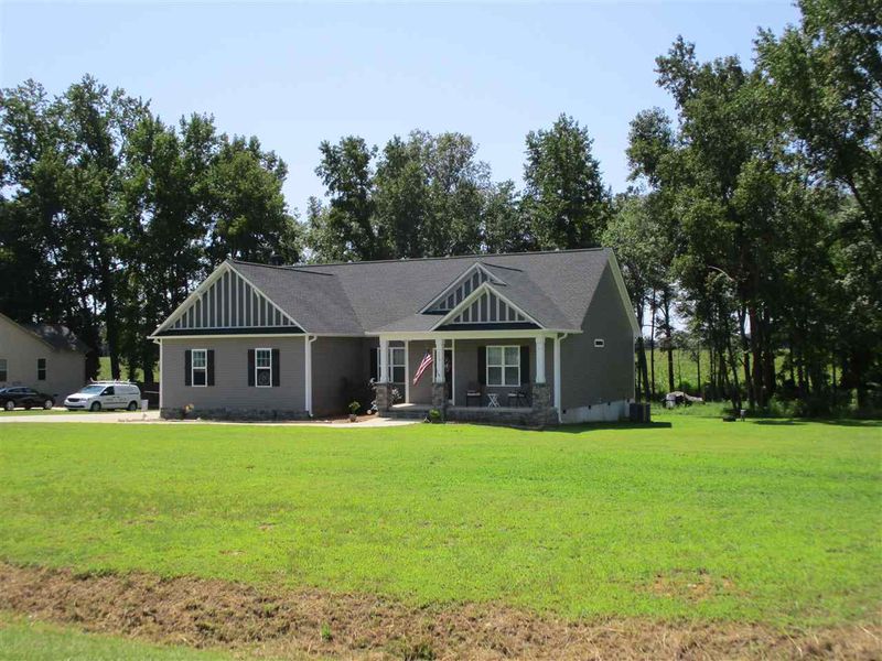 513 Gordon Rd, Clayton, NC 27520