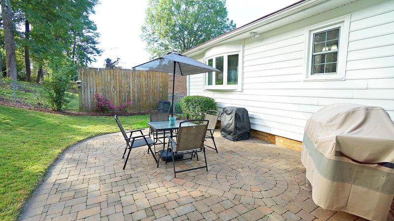 513 Harvest Ln, Raleigh, NC 27606