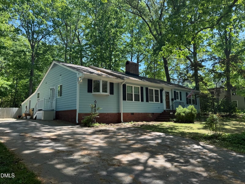 513 Heater Dr, Cary, NC 27511