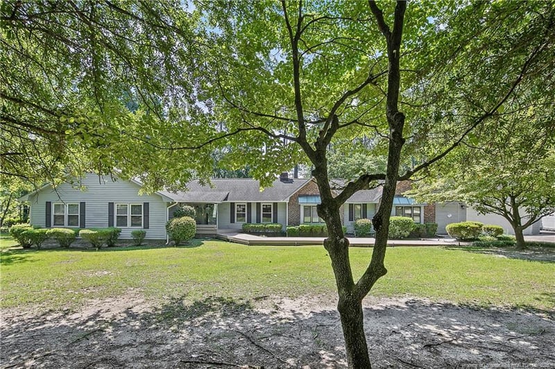 513 Hilliard Dr, Fayetteville, NC 28311