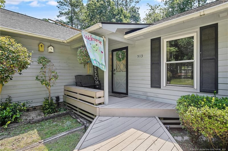 513 Hilliard Dr, Fayetteville, NC 28311