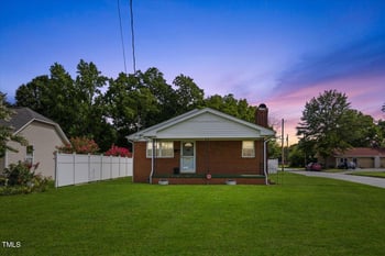 513 Holt St, Smithfield, NC 27577