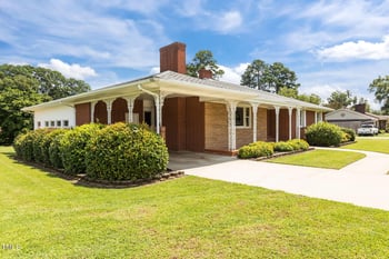 513 Hughes St, Apex, NC 27502
