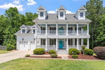 513 Lake Gaston Dr, Fuquay Varina, NC 27526
