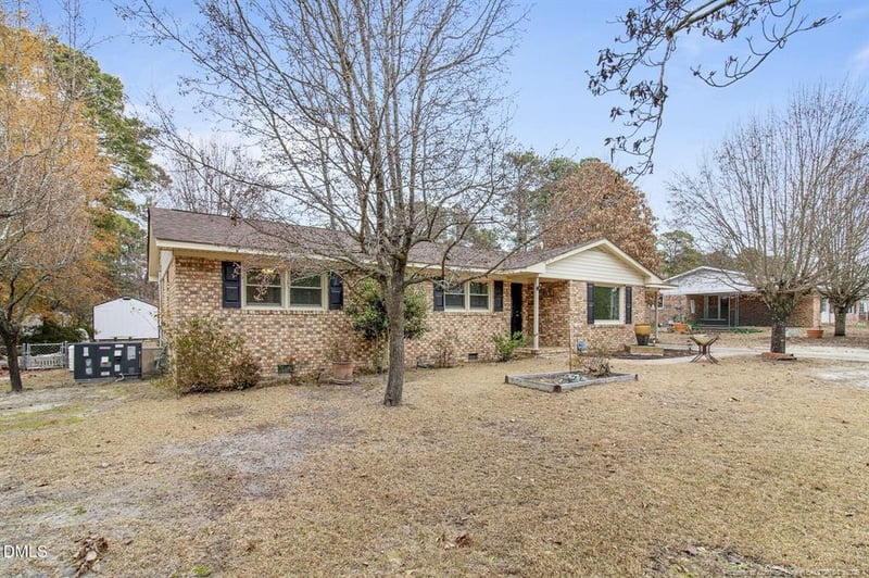 513 Maxine St, Fayetteville, NC 28303