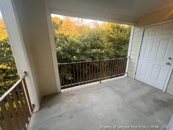 513 Meadowland Ct #10, Hope Mills, NC 28348