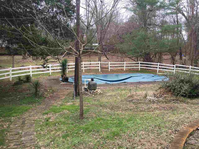 513 N Nash, Hillsborough, NC 27278