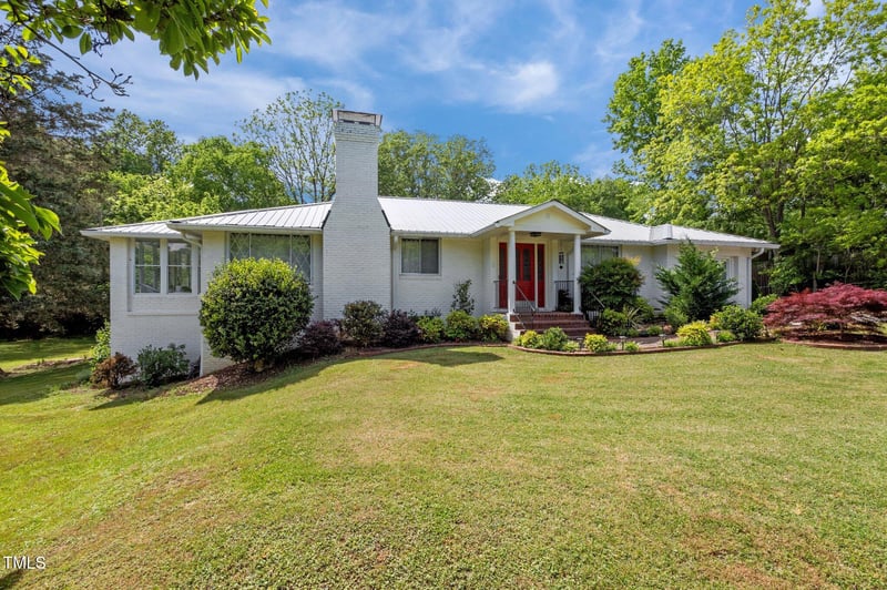 513 Nash St, Hillsborough, NC 27278