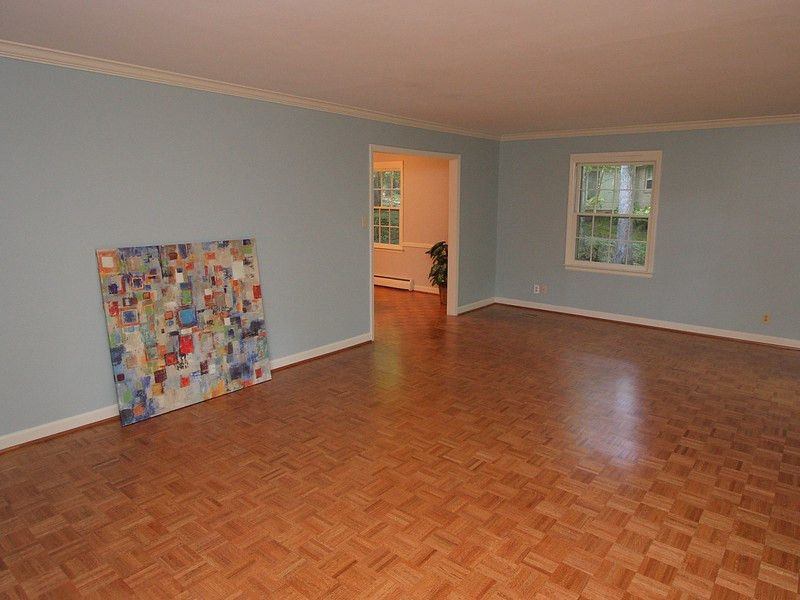 513 Red Bud Rd, Chapel Hill, NC 27514