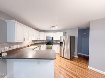 513 Saint Croix Dr, Holly Springs, NC 27540