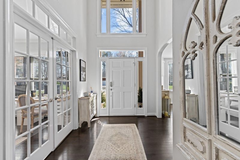 513 Windstream Way, Cary, NC 27518