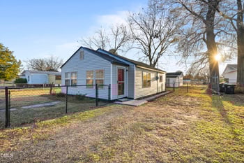 513 Wondertown Dr, Erwin, NC 28339