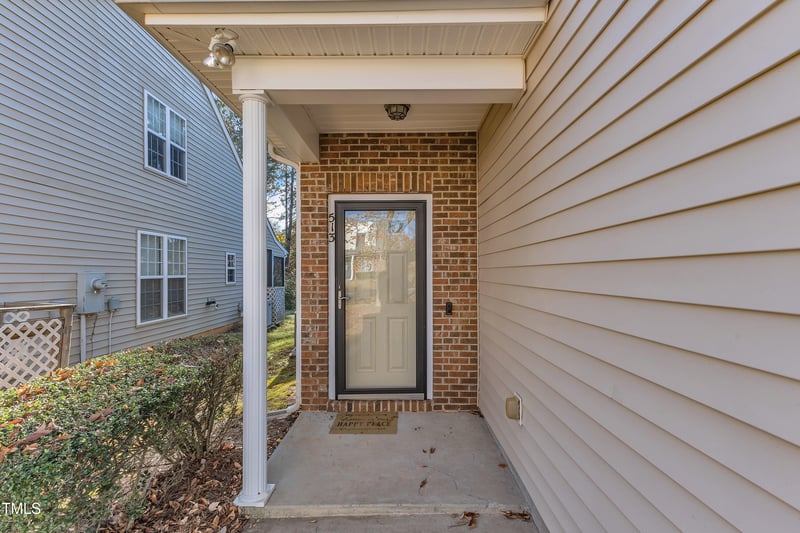 513 Woodson Dr, Clayton, NC 27527