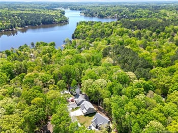 5130 Cardinal Cir, Sanford, NC 27332