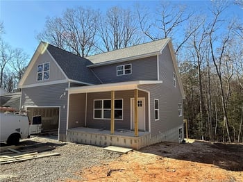 5130 Cardinal Cir, Sanford, NC 27332