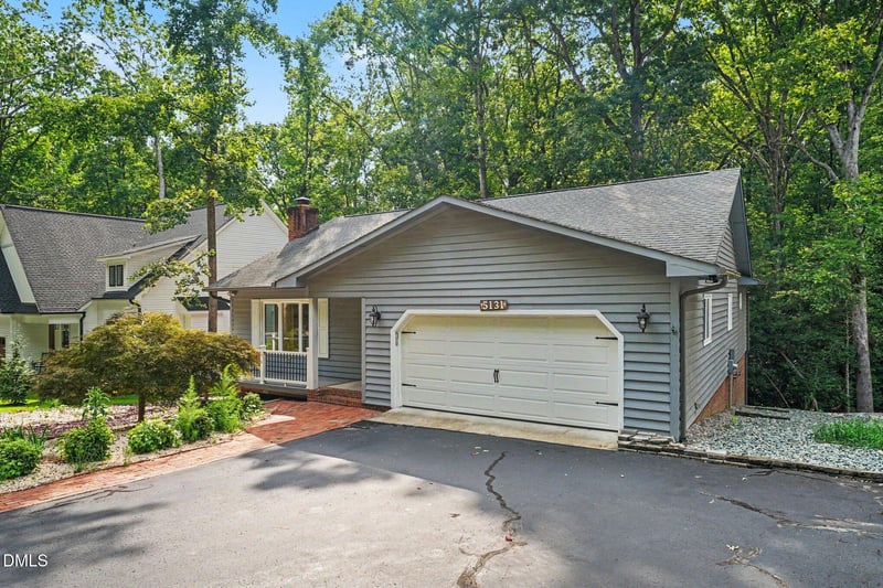 5131 Cardinal Cir, Sanford, NC 27332