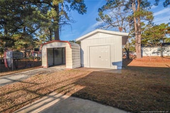 5131 Longbranch Dr, Fayetteville, NC 28303