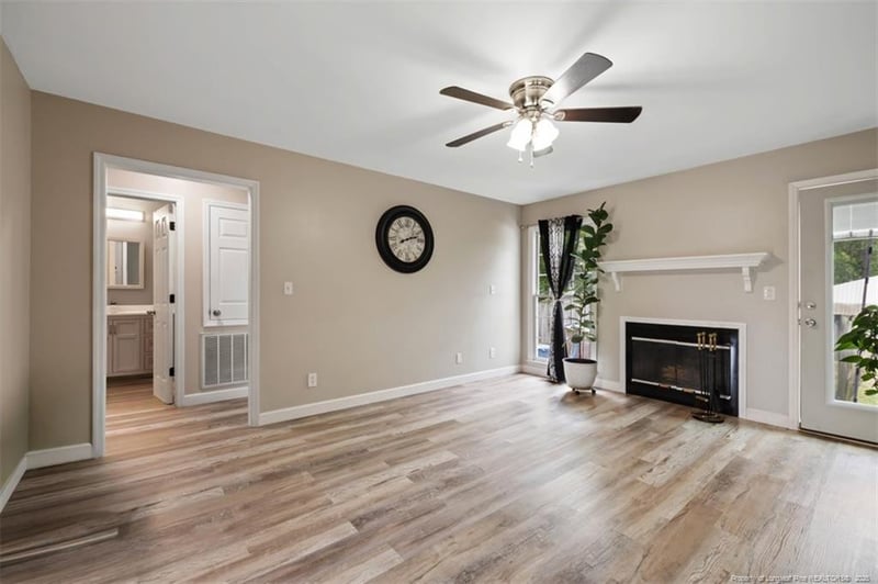 5132 Thackeray Dr, Fayetteville, NC 28306