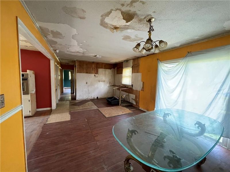 5133 George Miles Rd, Burlington, NC 27217