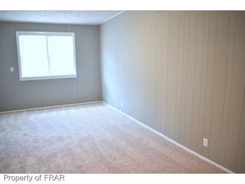 5135 Foxfire Rd, Fayetteville, NC 28303