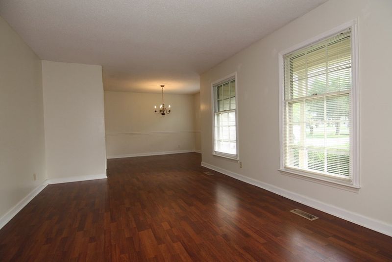 5135 Kenwood Rd, Durham, NC 27712