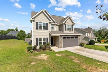 5135 Paul Peel Pl, Hope Mills, NC 28348