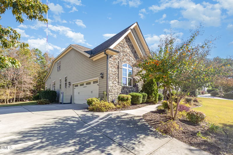 5138 Corner Rock Dr, Rolesville, NC 27571