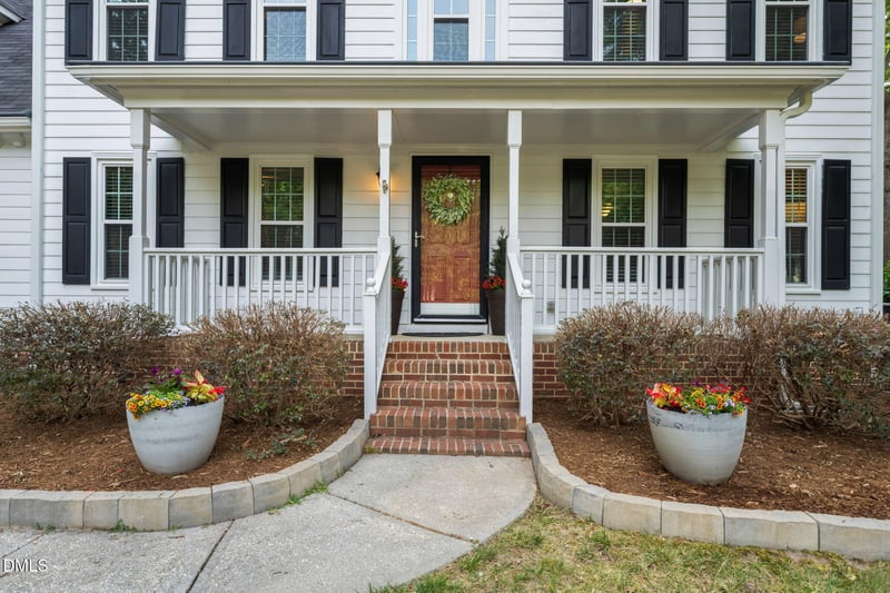 514 Autumngate Dr, Cary, NC 27518