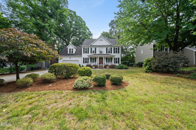 514 Autumngate Dr, Cary, NC 27518