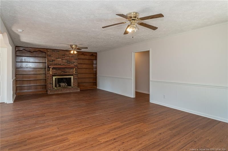 514 Helen St, Fayetteville, NC 28303
